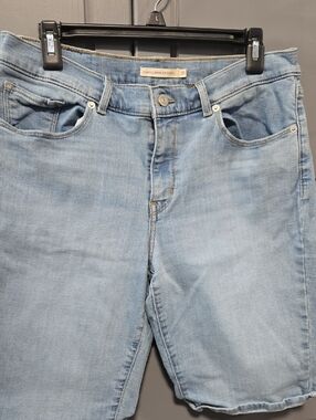Levi's Light Blue Denim Women’s Bermuda Shorts